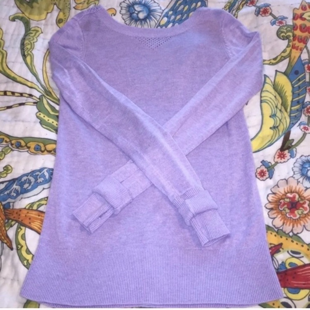 Lululemon breezy back sweater